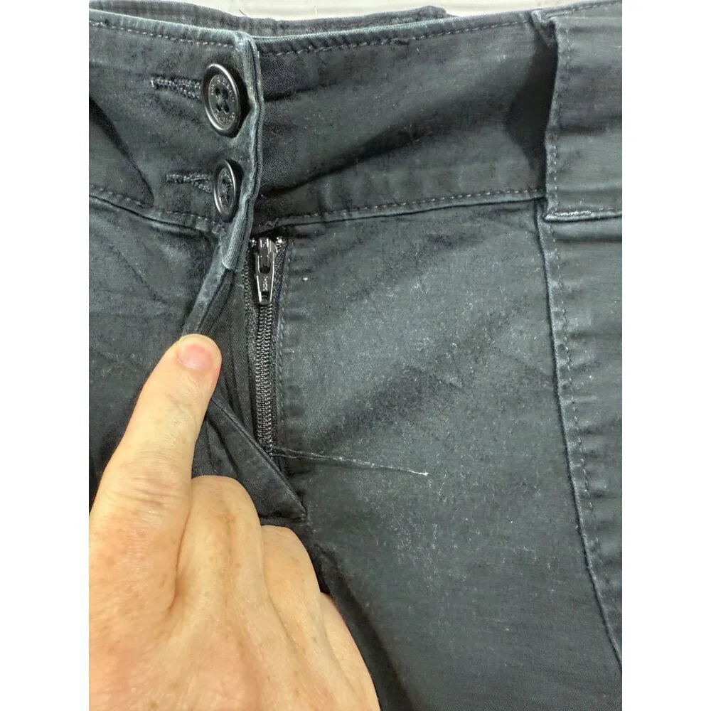 Duck Head Long Shorts Womens Size 9 Black